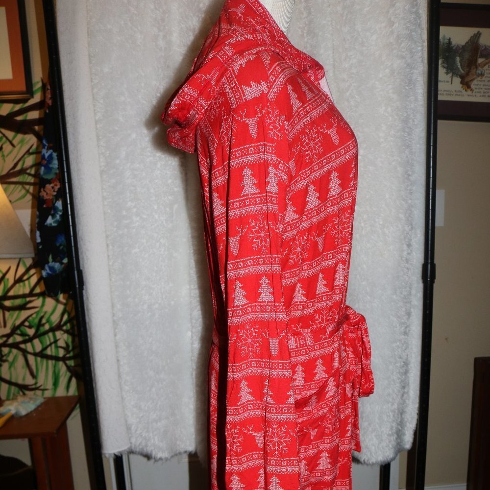 MeUndies unisex long hooded Christmas print robe size XL/2XL - NWOT - LAST ONE!! - Picture 3 of 6